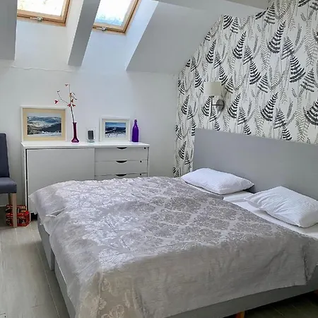 Czarna Gora Livigno * Sienna (Klodzko)